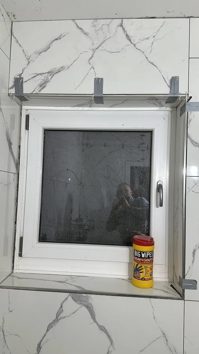 Badsanierung & Laminat – Göggingen – Foto 1 – LanciuBau